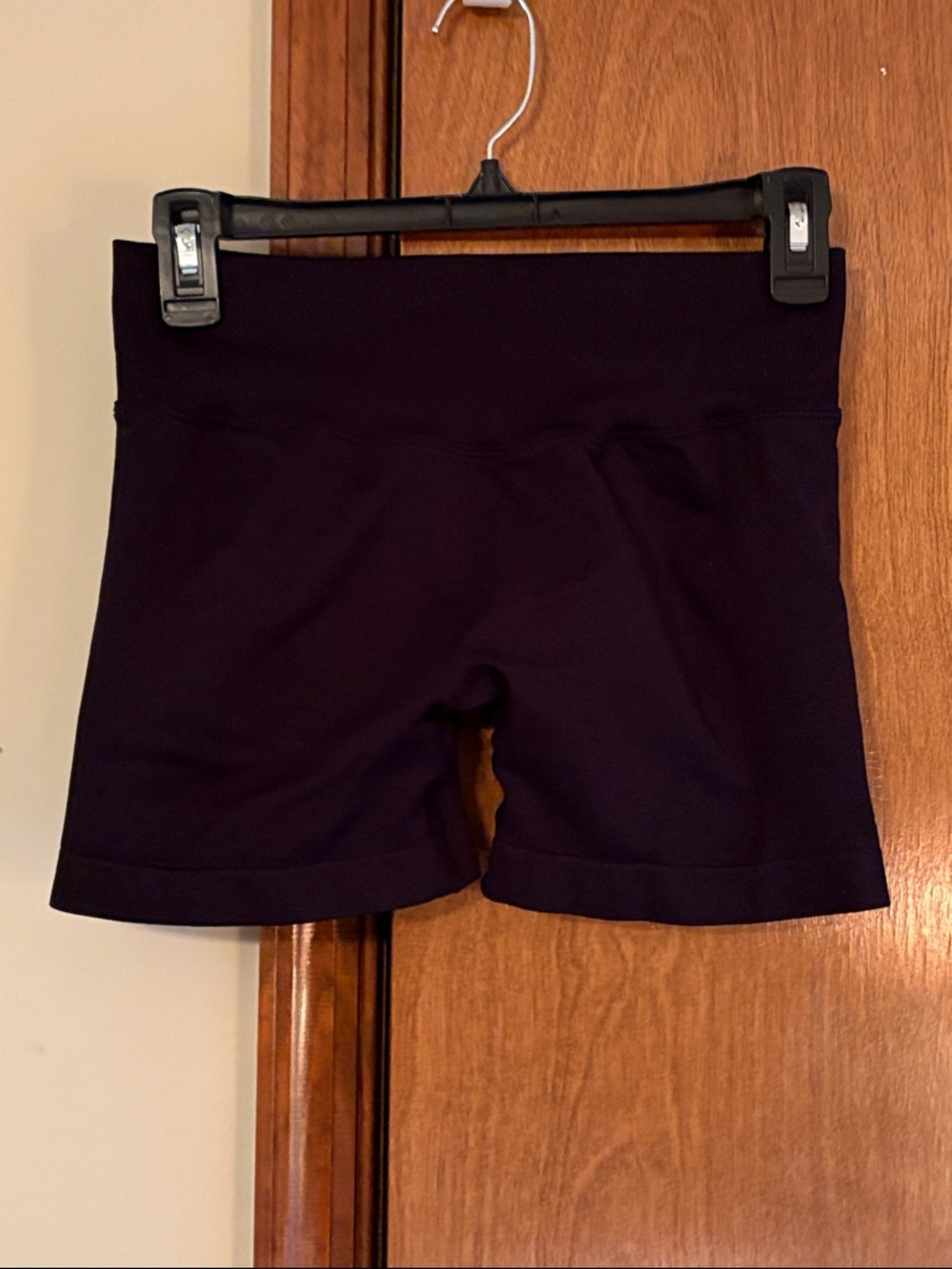 Women’s Black Athletic Stretch Shorts - Unbranded
